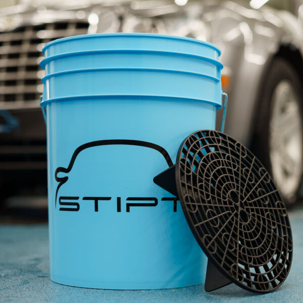 Stipt Grit Bucket