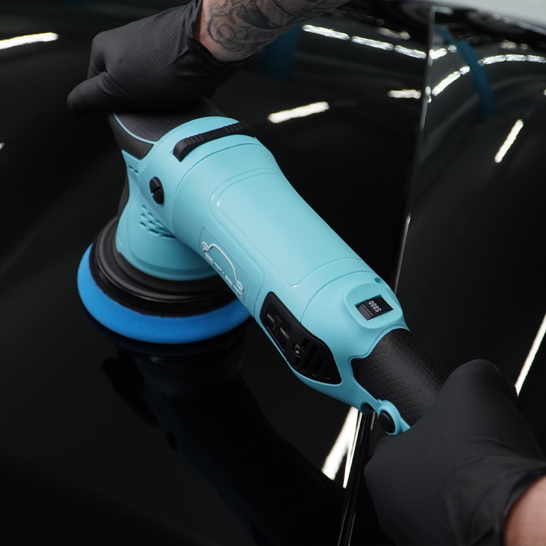 Motorkap polijsten met Stipt Dual Action